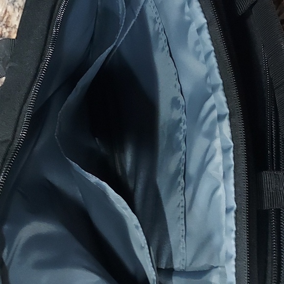 Laptop carry case - Picture 10 of 12